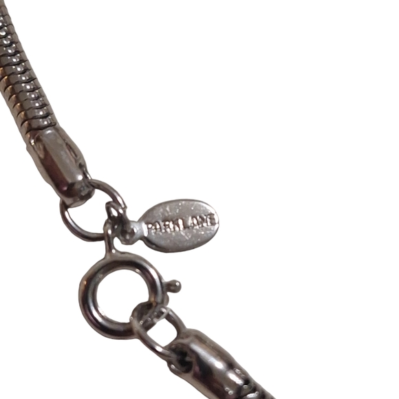 Vtg Park Lane Silver Tone Teardrop Pendant Necklace 28" W/ Original Box - Picture 6 of 7